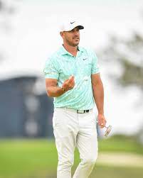 Открыть страницу «brooks koepka» на facebook. Cdcrfz7xcesunm