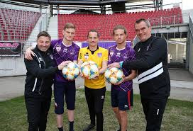 Access all the information, results and many more stats regarding austria klagenfurt by the second. Fussball Stutzen Der Mannschaft Bei Sk Austria Klagenfurt Verlangert Klagenfurt