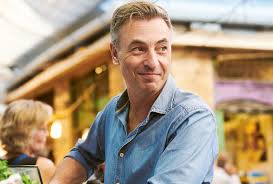 Tareq taylor's nordic cookery on asian food channel. Tareq Taylor En Av Arets Sommarvardar Bonnier Fakta