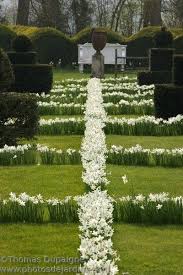 Brilliant Sectioning Of Lawn White Gardens Beautiful Gardens Gorgeous Gardens