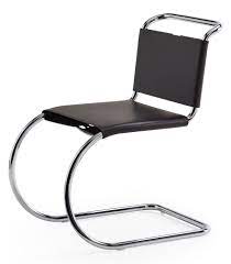 Mies a close friend and mentor to florence knoll during her time at the illinois institute of technology formally granted knoll the production rights to the barcelona chair and stool in 1953. Mr 10 Freischwinger Mit Lederbespannung I Ludwig Mies Van Der Rohe I Knoll International Mies Van Der Rohe Kollektion Markanto