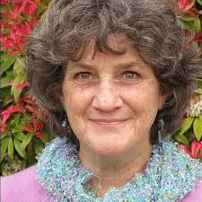 Kim Turton's Instagram, Twitter & Facebook