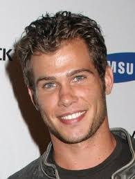 Kevin Peake's Instagram, Twitter & Facebook