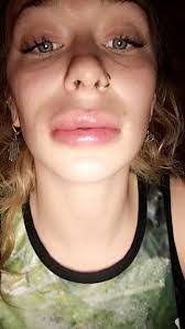 Alexandra Ash's Instagram, Twitter & Facebook