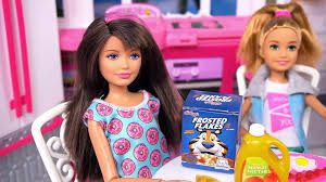 Buy barbie kelly tiny steps doll & carriage w walking kelly doll (2002): Barbie Chelsea Stacie New School Morning Routine Packing Lunchbox Riding School Bus Boomerang Video Dailymotion