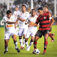 Santos 4 x 5 flamengo foi uma partida de futebol realizada em 27 de julho de 2011, válida pela 12ª rodada do campeonato brasileiro daquele ano. Flamengo Vs Santos Ronaldinho Vs Neymar Online Shopping