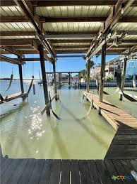 27 Pelican Street, Port O'Connor, TX 77982