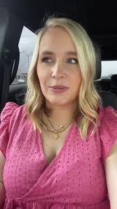 nothing like that kinda sketchy southern hospitality 😅 #Kentucky  #southerngirl #smalltownproblems #homegrowntomatoes #kentuckyliving