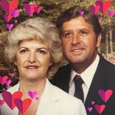 Rosa Hartley's Instagram, Twitter & Facebook