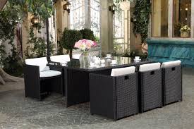 Le salon de jardin en résine tressée 8 places hendaye vous permet de créer un espace de détente élégant et confortable pour profiter des beaux jours dans votre structure des fauteuils : Table De Jardin Encastrable 6 Places Resine Tressee Noire Miami