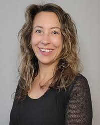 Adrienne Lipp's Instagram, Twitter & Facebook