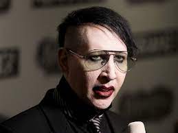 Marilyn manson's brand of shock rock may have broken out during a very different time in the music industry, but insiders say the alarming clues were there for all to see. Marilyn Manson Sued For Rape Sexual Abuse And Violence By Game Of Thrones Actress The Economic Times