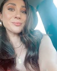 Jenny Dail's Instagram, Twitter & Facebook