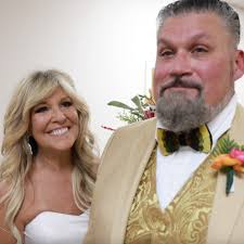 Pregnancy hasn't been black or white for me… I thought because so many  women go through it that it would be a breeze. Since I was so healthy  before, I would feel