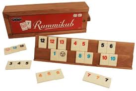 Spinmaster juego de mesa rummy o básico incluye 4 porta fichas par ordenar las tuyas y ser el vencedor. Rummikub Walmart Com Walmart Com