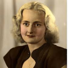 Myra Satterfield's Instagram, Twitter & Facebook