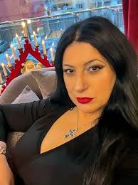 بدون عنصريه تقبل التعارف بي مسيحيه