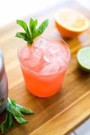 Fruit and fizz makes for a fantastic summer entertaining cocktail. The Perfect Fruity Drink With Vodka For Summer Cupcakes And Cutlery