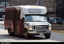Residence Inn Hotel Shuttle Bus At Chicago O Hare International Airport Rosemont Illinois Usa Stock Photo O Hare International Airport Bus Stock Photos