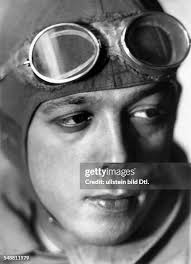 12 Robert Kronfeld Stock Photos, High-Res Pictures, and Images