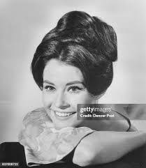 Jerry Barclay's Instagram, Twitter & Facebook