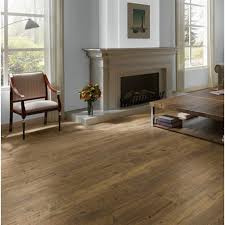 Quickstep Perspective Reclaimed Chestnut Antique Ufw1543 Pic Jpg 800 800 Pixels Flooring Laminate Flooring Basement Remodeling