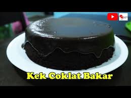 Sebelum ini kita kongsikan resepi kek coklat moist kukus. Resepi Kek Coklat Moist Bakar Sukatan Cawan Step By Step Mudah Dan Sedap Youtube