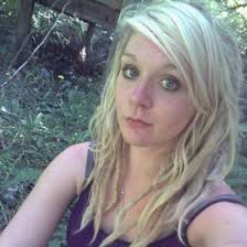 Erin Hendry (ErinAraiAfrica)