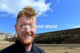 39805267-kayaker Anthony Hanley who is Kayaking from Whitby to Hartlepool  to raise funds for Homeless Veterans. Picture by FRANK REID