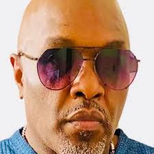 Corin Rogers's Instagram, Twitter & Facebook