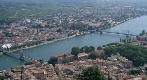 Vous recherchez un hôtel à tain l hermitage? Tournon Sur Rhone Tain L Hermitage France Cruise Port Schedule Cruisemapper