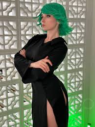 sweetie fox, tatsumaki, one-punch man, real life, highres, photo (medium),  angry, cosplay, crossed arms, dress, green hair, looking to the side, side  slit, tatsumaki (cosplay) - Image View - | Gelbooru -