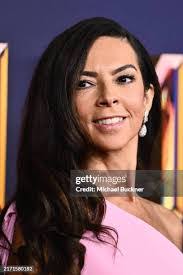 Terri Michael's Instagram, Twitter & Facebook