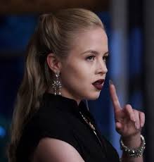 Characters in Arrowverse: Freeland Criminals