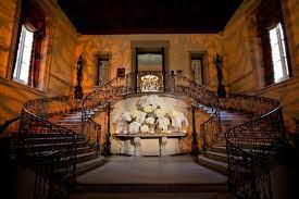 Inside Weddings Oheka Castle Castle Wedding Inspiration Wedding Inside