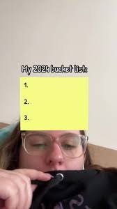 Ashley Clemmons's Instagram, Twitter & Facebook