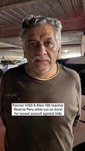 Viewer video shows thick smoke in the sky over Montgomery County north of  Lake Conroe due to a prescribed burn by the U.S. Forest Service. The fire  covers nearly 1,400 acres, according