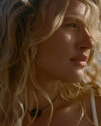 hey friends — we created something and i'm really stoked and proud of it 🤍  @warm___studio ! this is where i get to spend every day working and  creating, drawing endless inspiration.