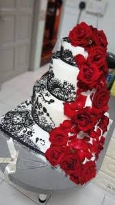 Black And White Wedding Cakes With Red Roses White With Black Lace Wedding Cake And Red Roses For A Spark Of Color Black Lace Wedding Cake Wedding Cake Red Lace Wedding Cake