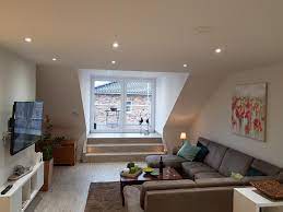 Pour single wohnung achim commencer je précise que je ne répondrai pas aux profils sans photos, car si j'ai pris la peine d'en mettre plus d'une sur le mien, c'est single wohnung achim que j'attends la même chose en retours, libre à vous de ne pas en mettre, mais dans ce cas, inutile de me contacter, merci, d'autre part, je suis champion. Achim Bei Bremen Gemutlich Wohnen Wohnung Achim