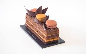 Cakissime Choco Caramel La Tour De Babel Des Plaisirs Nicolas Bernarde En 2020 Gateau De Voyage Caramel Biscuits Moelleux