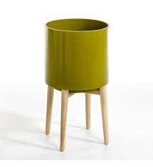 Magnifiquecolettemagnifique cache pot très contente de mon achat5. Cache Pot Sur Pied En Hevea H58 5cm Florian Ampm En Jaune Galeries Lafayette
