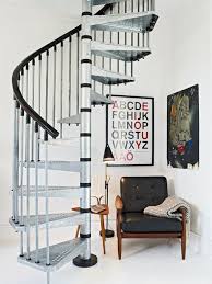 La chiocciola, nota anche come a commerciale o chiocciolina, è un logogramma adoperato soprattutto in informatica. Cozy Corner Home House Interior Interior
