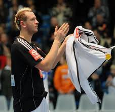 Select from premium pascal hens of the highest quality. Handball Kapitan Pascal Hens Verlasst Nationalmannschaft Welt