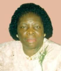 Elizabeth Ragin's Instagram, Twitter & Facebook