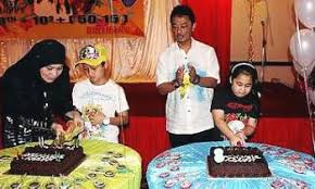 Tengku muhammad iskandar riayatuddin shah, tengku arif bendahara. Royal Bash For Four The Star