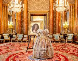 However, it's worldwide known not only for this fact. Ultimate Buckingham Palace Visit Yes You Can See Inside