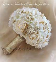 There are 11100 gold wedding bouquet for sale on etsy, and they cost us$ 28.21 on average. Hydrangea Bouquet Off White And Gold Jeweled Bouquet Custom Etsy Gold Wedding Flowers Jeweled Bouquet Gold Wedding Bouquets