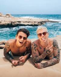 Listen to music from benji & fede like dove e quando, tutto per una ragione (feat. 54 Benji E Fede Ideas In 2021 The Dreamers Singer Idol