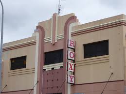Roxy Cinema Nowra Nsw Built In 1935 And Still Going Strong With Great Programme Of Films Cinema Nowra Building